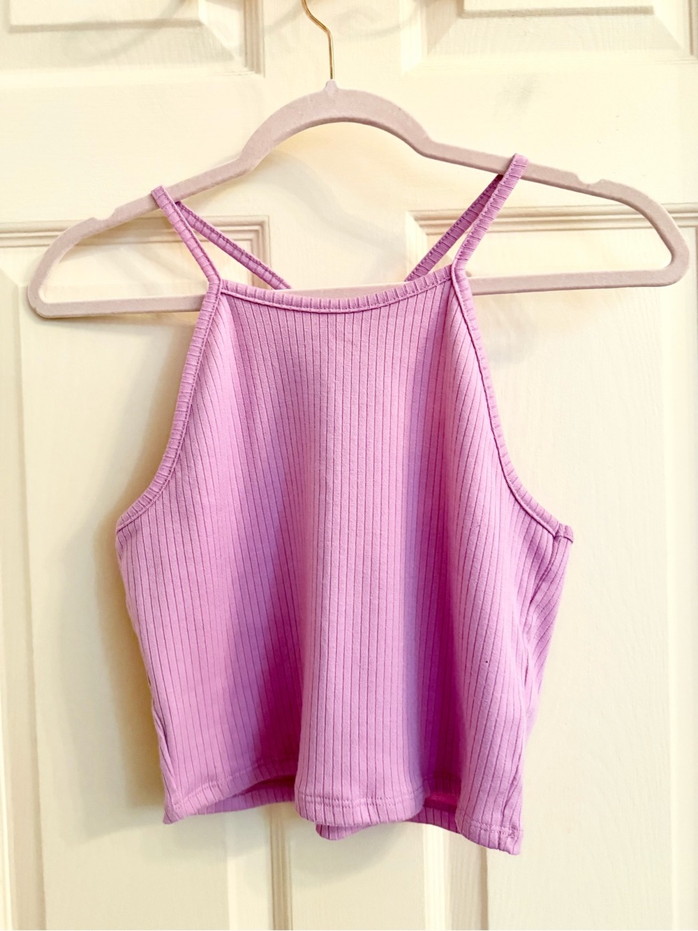 Pink ribbed earthbound tank